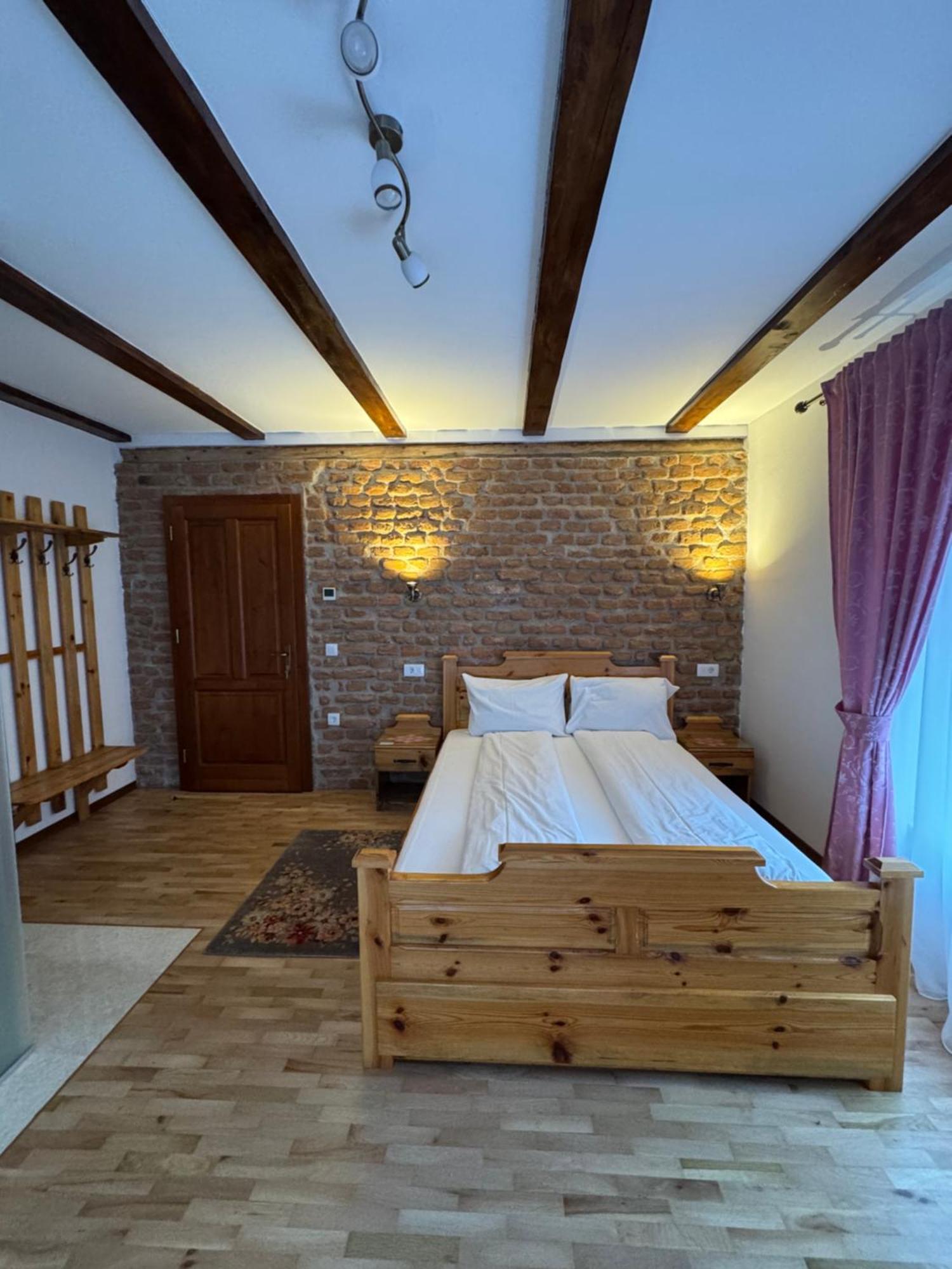 Casa Stefania Hotel Tălmaciu Eksteriør billede