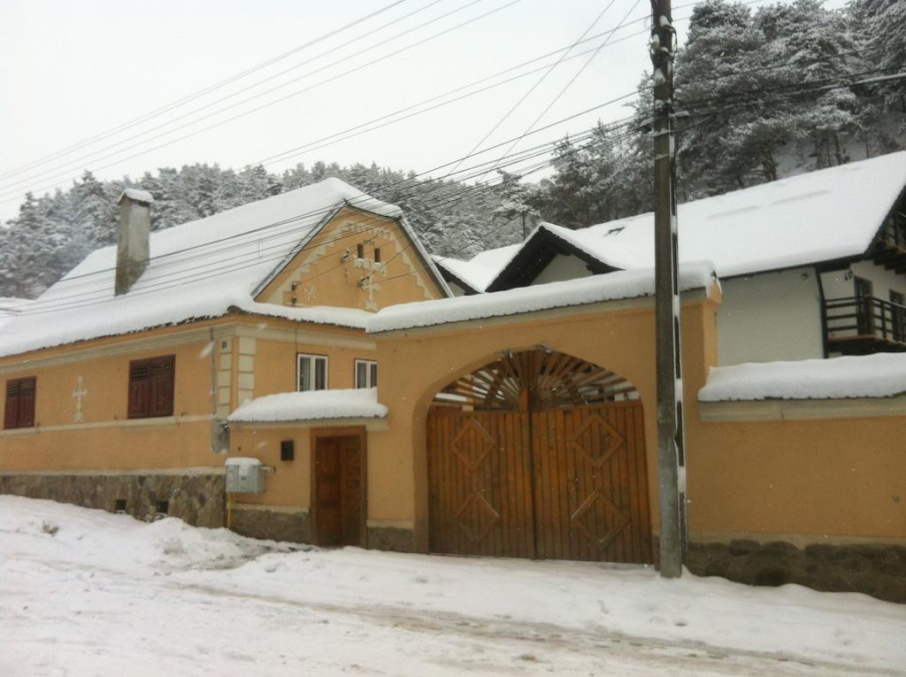 Casa Stefania Hotel Tălmaciu Eksteriør billede